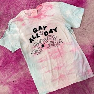 Ash and Chess queer tshirt 🌈